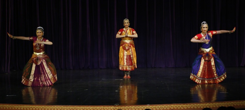 L-R Tejashree Natu, Nisha Seshan, Varsha Seshan