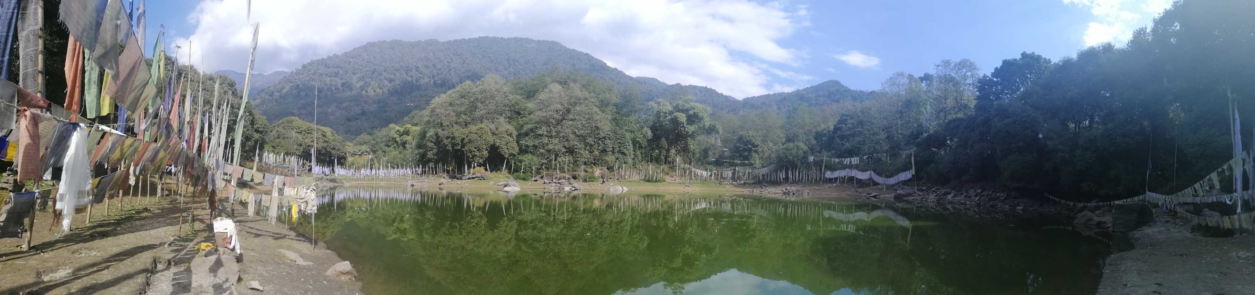Kathok Lake, near Norbugang