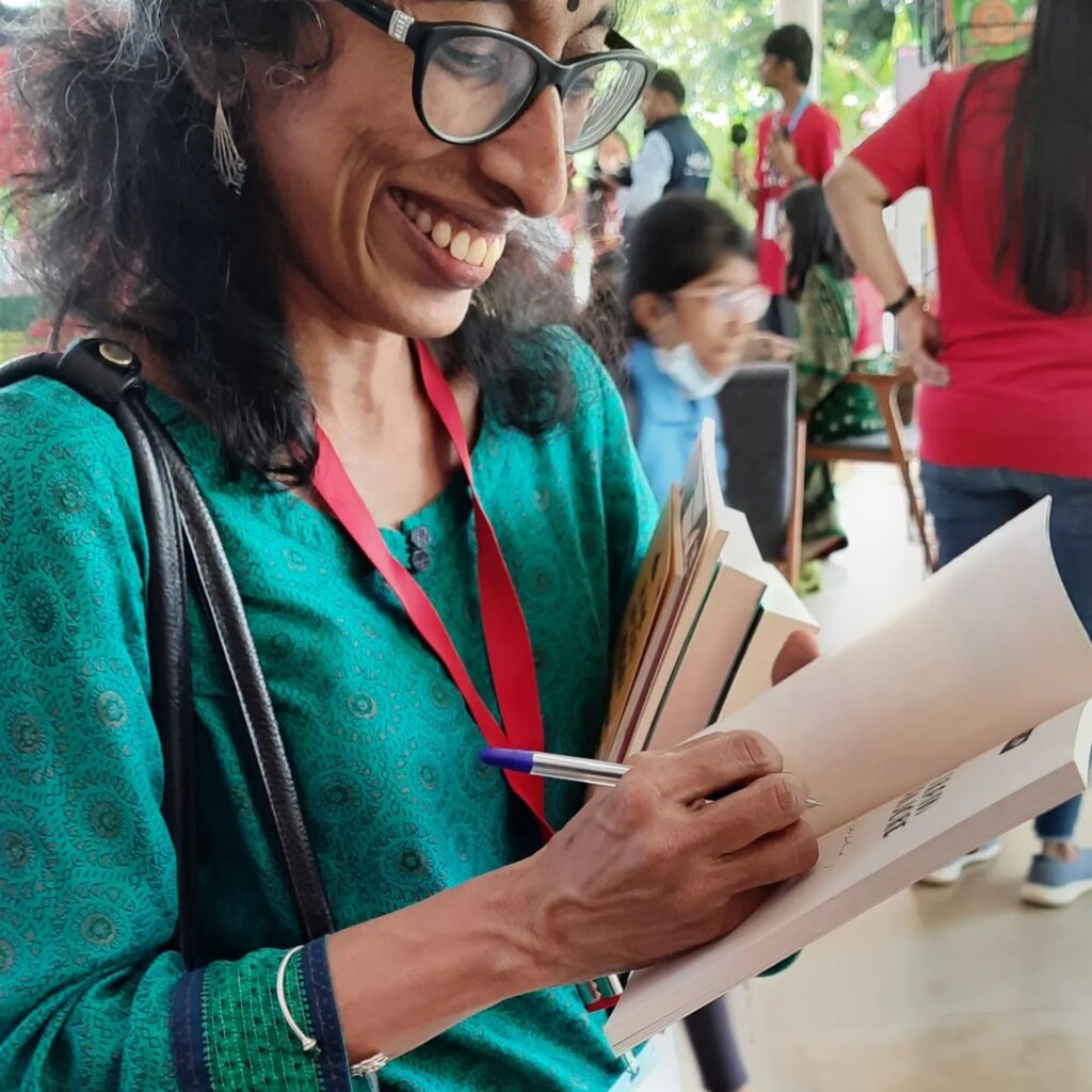 Devika Rangachari signing my copy of The Train to Tanjore